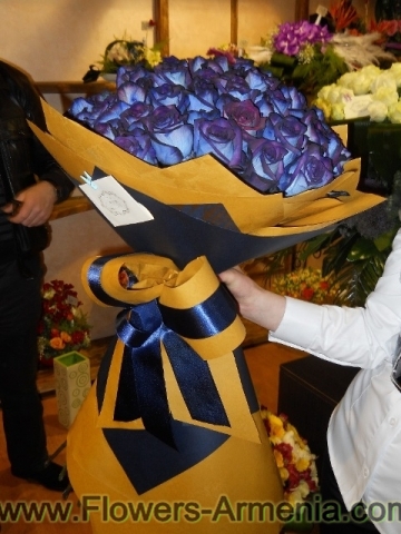 We provide flower delivery in Armenia. Send flowers to Armenia online as well as cakes, gifts, fruit baskets, drinks, perfume to Yerevan at our shop online! cheap and affordable starting at $4